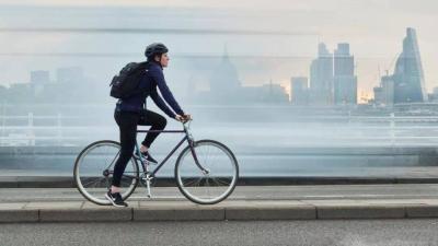 研究表明，骑自行车上班可以帮助您更长寿