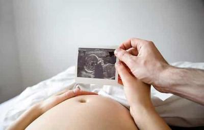 怀孕23周：症状，技巧等